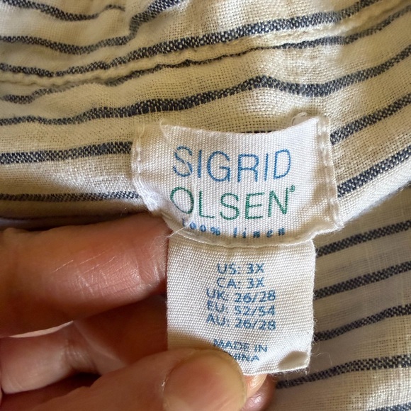 Sigrid Olsen 100% linen White Shirt with Blue Pinstripes - Picture 6 of 9